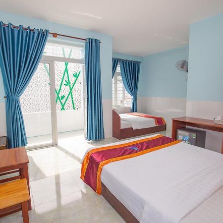 Hotel Dang Khoa Chi Khu Co Ong ภายนอก รูปภาพ
