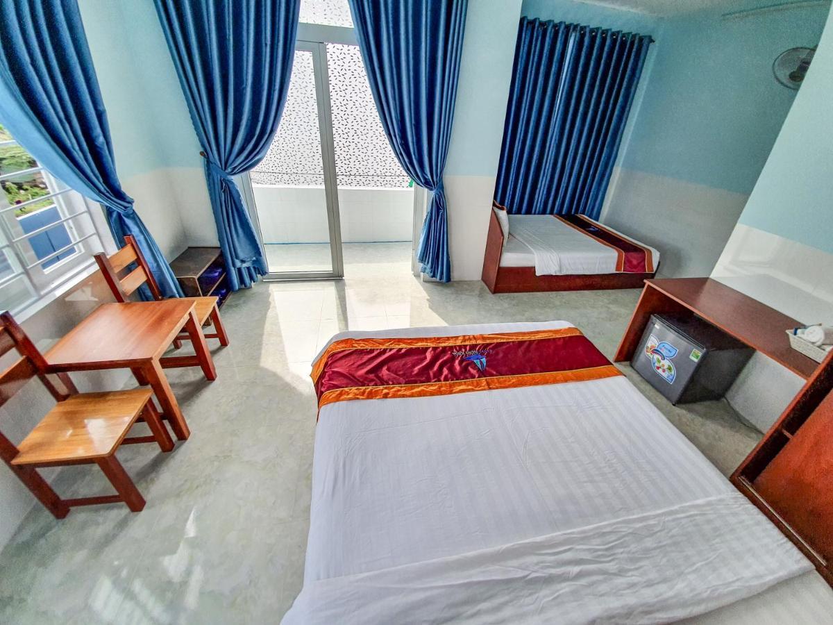 Hotel Dang Khoa Chi Khu Co Ong ภายนอก รูปภาพ