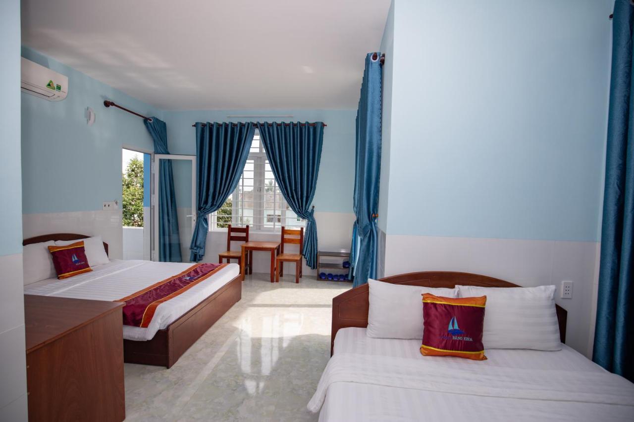 Hotel Dang Khoa Chi Khu Co Ong ภายนอก รูปภาพ