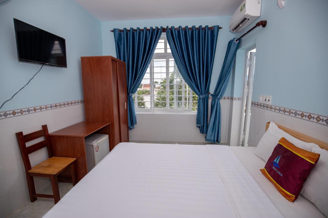 Hotel Dang Khoa Chi Khu Co Ong ภายนอก รูปภาพ