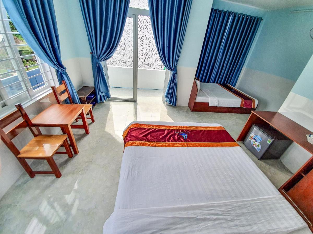 Hotel Dang Khoa Chi Khu Co Ong ภายนอก รูปภาพ